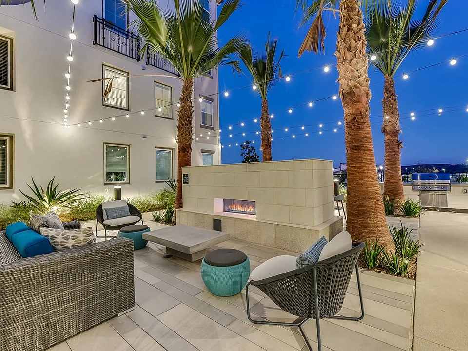 Outdoor Lounge