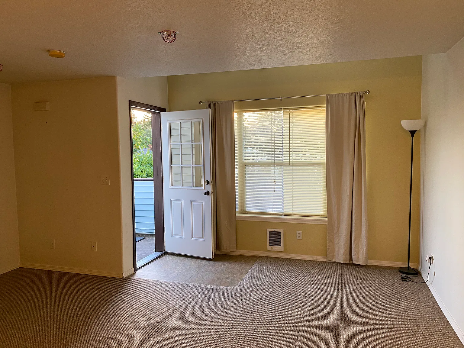 6205 SE 92nd Ave — Photo 4