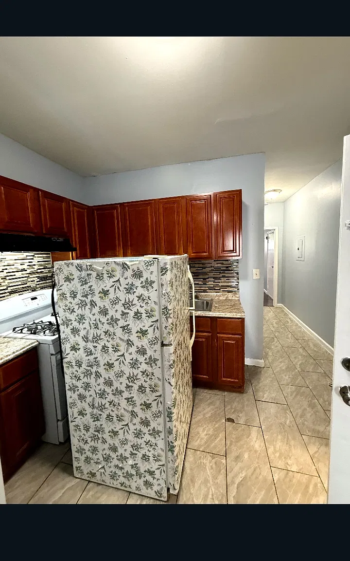 2 bed, $1,750 — Photo 2