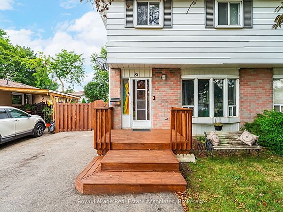 2nd image of 81 Glenmore Cres