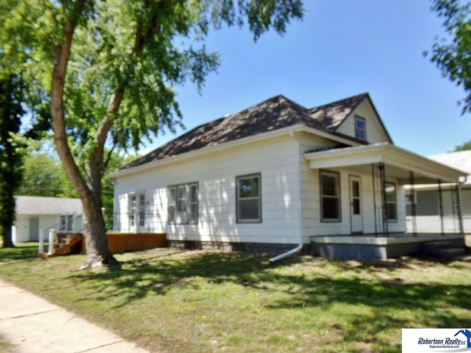 401 N 7th St, Wymore, NE 68466 Zillow