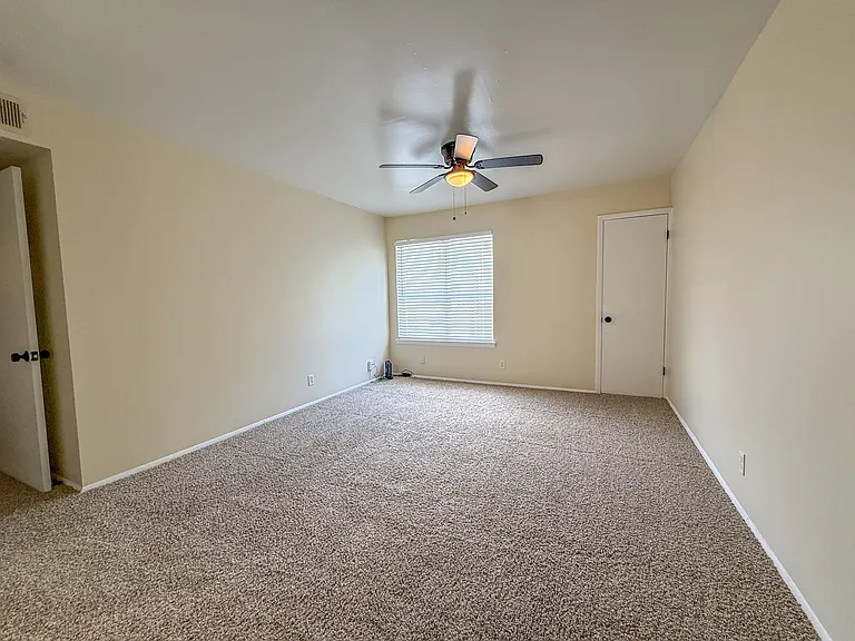 7321 S Yale Ave #219 — Photo 15