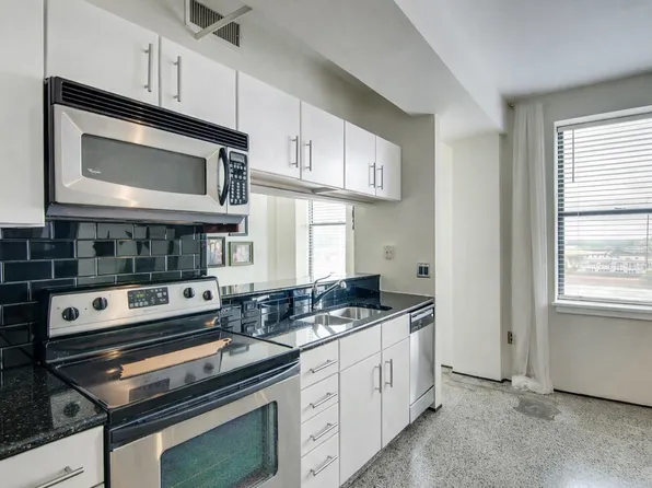 700 Church St APT 801, Nashville, TN 37203