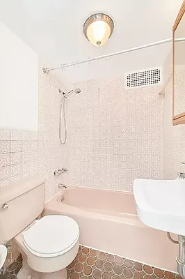 Rented by Living New York | media 12