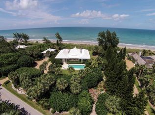 17 S Beach Rd, Hobe Sound, FL 33455