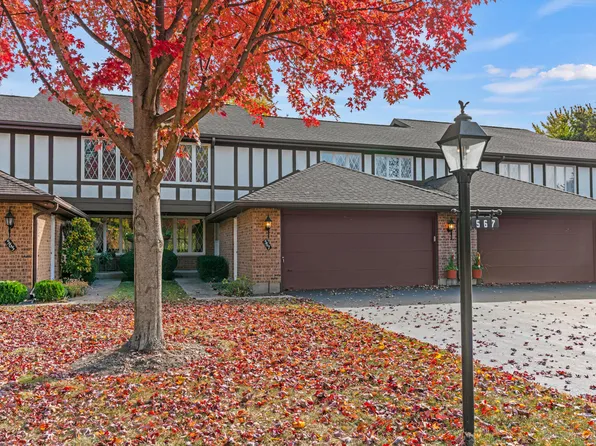 567 Cress Creek Ln, Crystal Lake, IL 60014