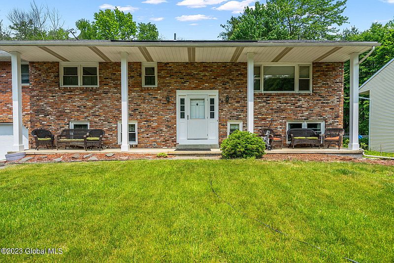 5th image of 3017 Williamsburg Drive