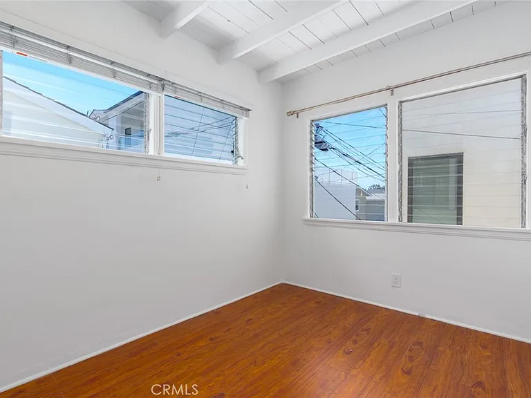 720 Narcissus Ave — Photo 20