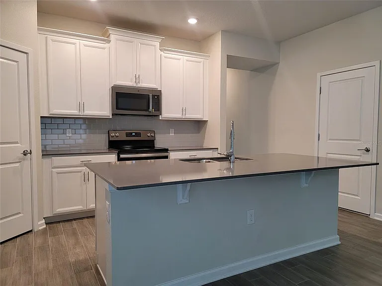 5579 Bakewell Pl — Photo 5