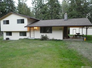 1037 Devries Rd, Oak Harbor, WA 98277