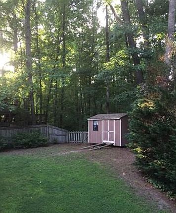 2nd image of 9600 Della Dr