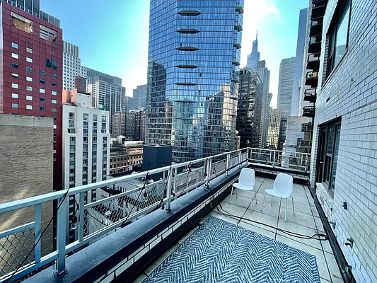 Rented by Olympia House Delaware LP | media 156