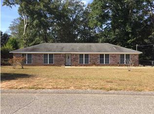 1832 Aden Rd, Mobile, AL 36695