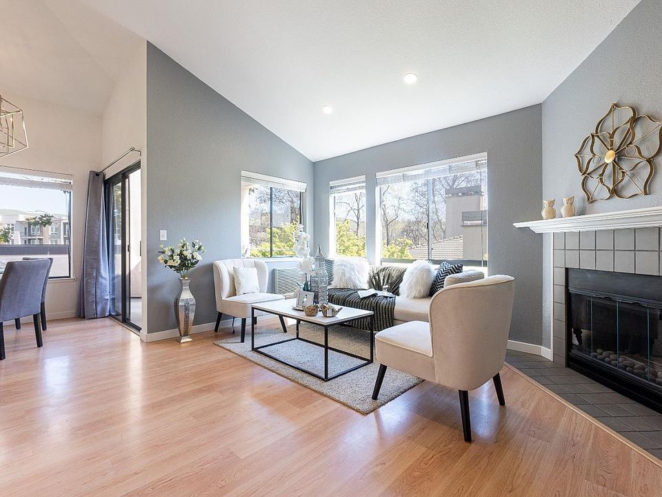 1st image of 39029 Guardino Dr APT 313