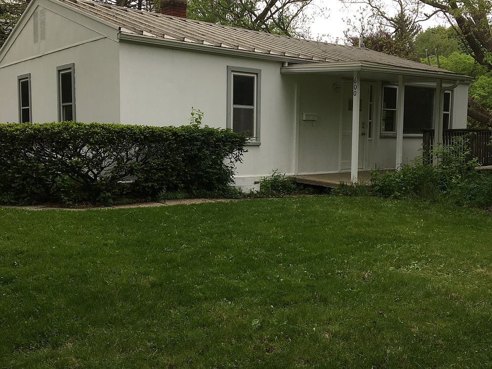 1st image of 600 Cressfield Ln