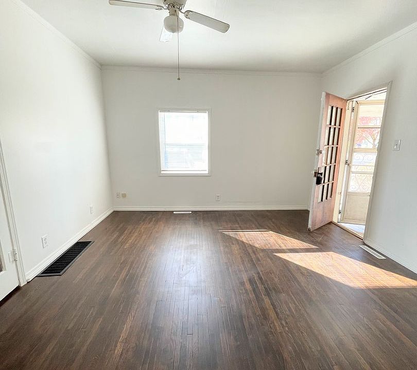 114 N Plum St. 114 N Plum St Hutchinson, KS Zillow Apartments for