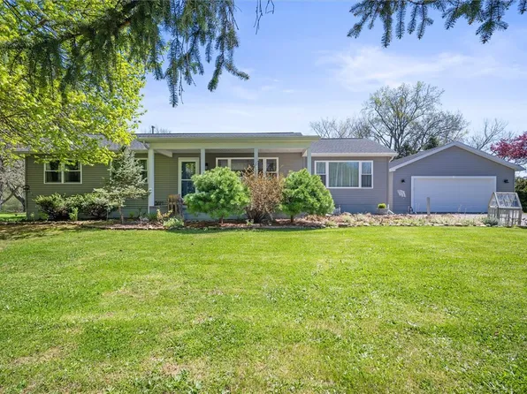 1222 Wayneport Rd, Macedon, NY 14502