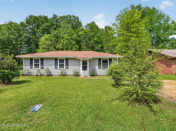 907 Tyler St, Pearl, MS 39208