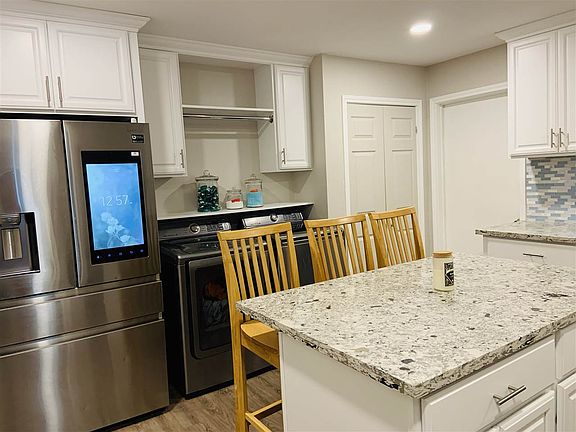 5th image of 6138 Cove Dr