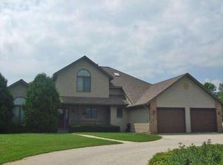 N7492 Dairyland Dr, Mosel, WI 53083