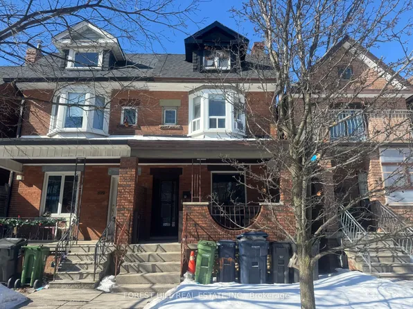 32 Earlscourt Ave, Toronto, ON M6E 4A6