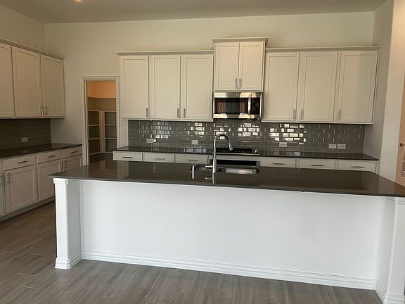 3rd image of 2141 Esher Dr