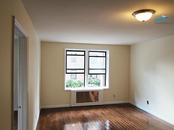 3rd image of 3989 50th St Ste 1B