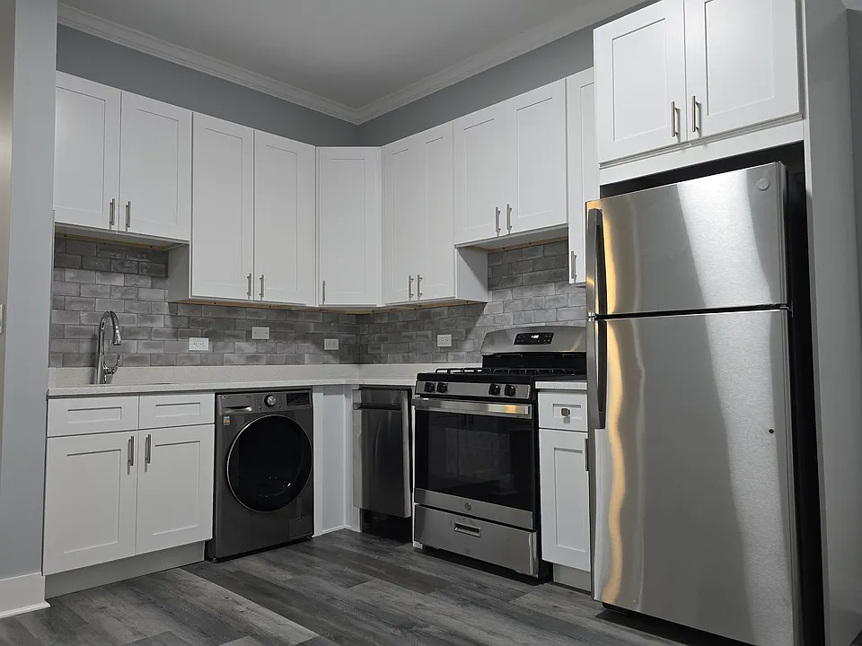 923 W Waveland Ave #1D