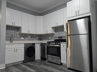 923 W Waveland Ave APT 1D, Chicago, IL 60613