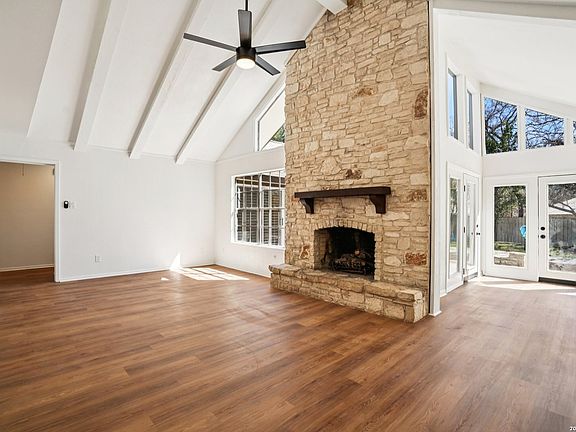 3rd image of 5906 Rimkus Dr