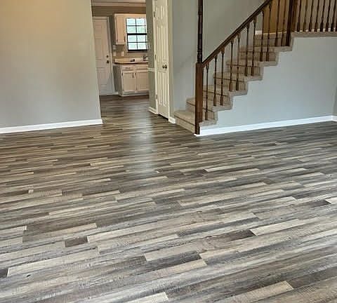 3rd image of 810 Highland Dr APT 901