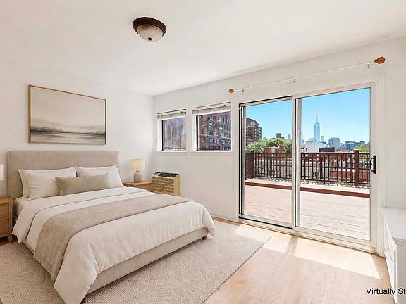 4th image of 217 W 14th St APT 5R