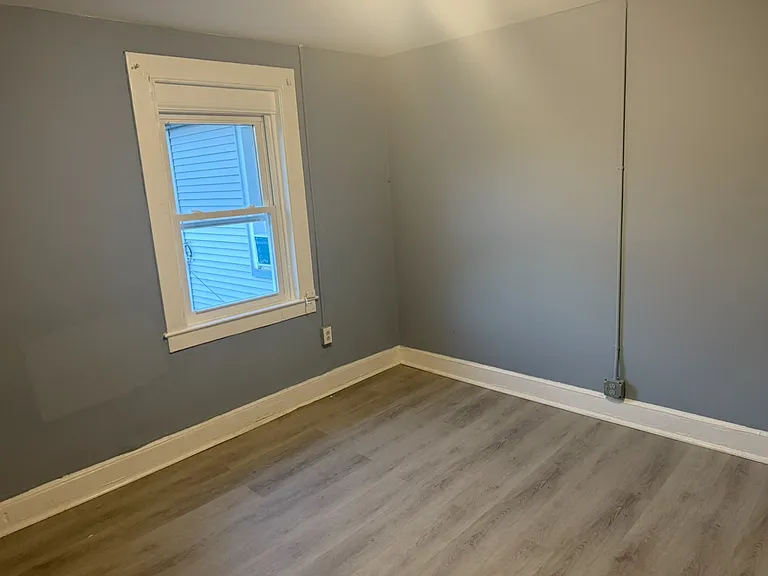 4 Langley Pl #4 — Photo 14