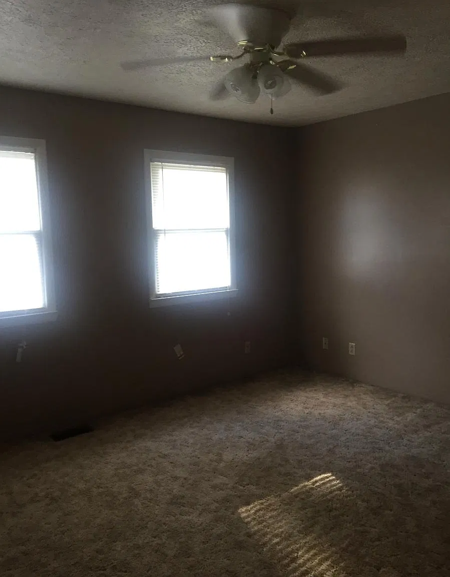 2 bed, 1.5 bath, 900 sqft, $1,000 — Photo 1