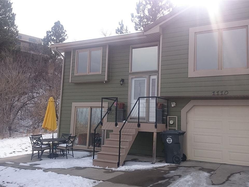 1st image of 1110 Parkwood Rd