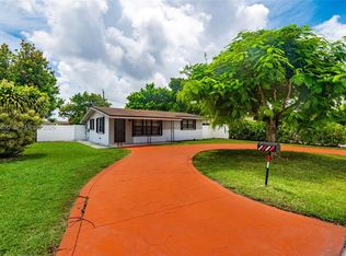 2631 Alcazar Dr, Hollywood, FL 33023