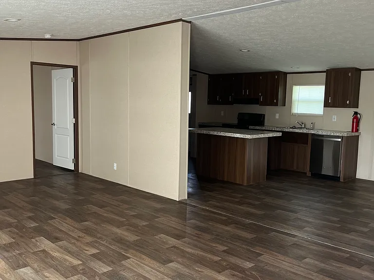 553 Providence Church Rd — Photo 20