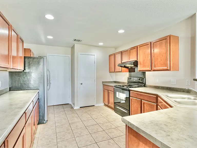 9147 Sage Loop Ct — Photo 3