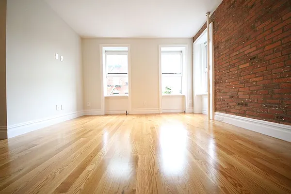 Rented by (Legacy) NY Quality Living Uptown | media 13