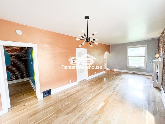 4th image of 1243 S Lincoln St