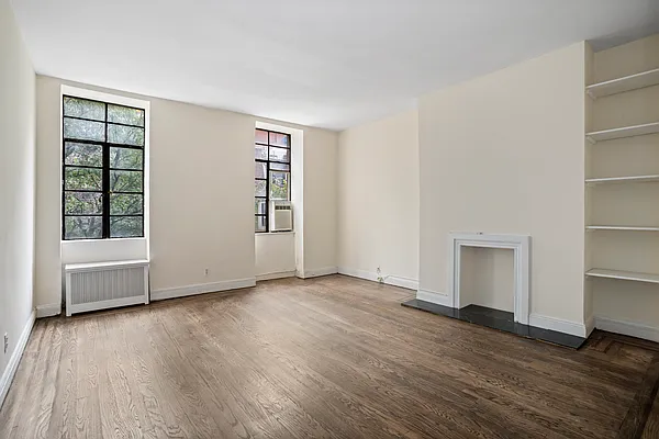 31 Monroe Place #4A