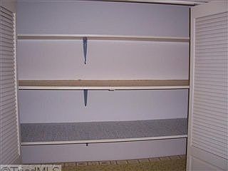 3rd image of 3921 Lagrange Dr