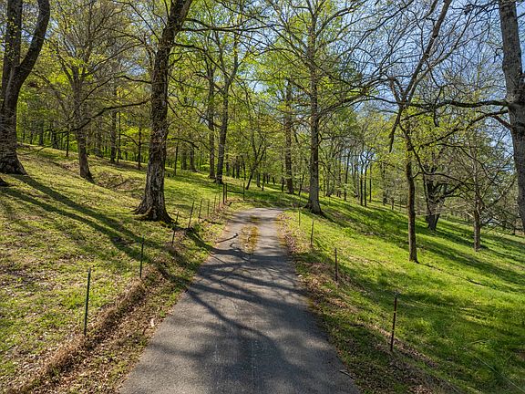 75th image of 8039 Campbellsville Rd
