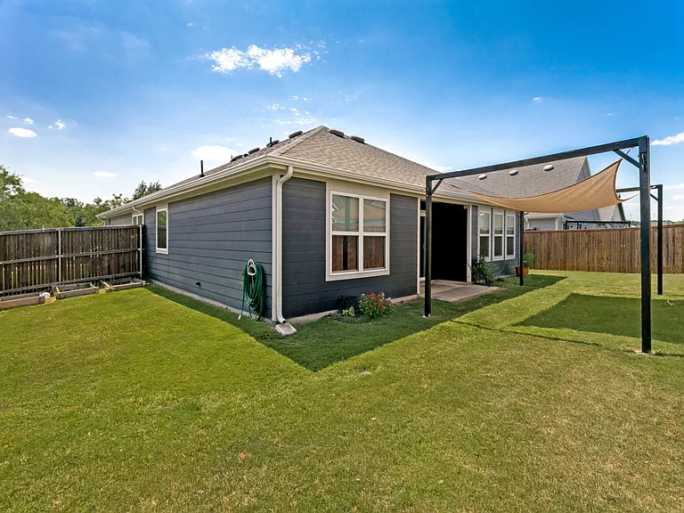 616 Timberwood Dr — Photo 11