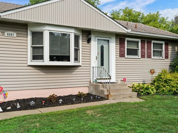6601 W Broadway Ave, Brooklyn Park, MN 55428