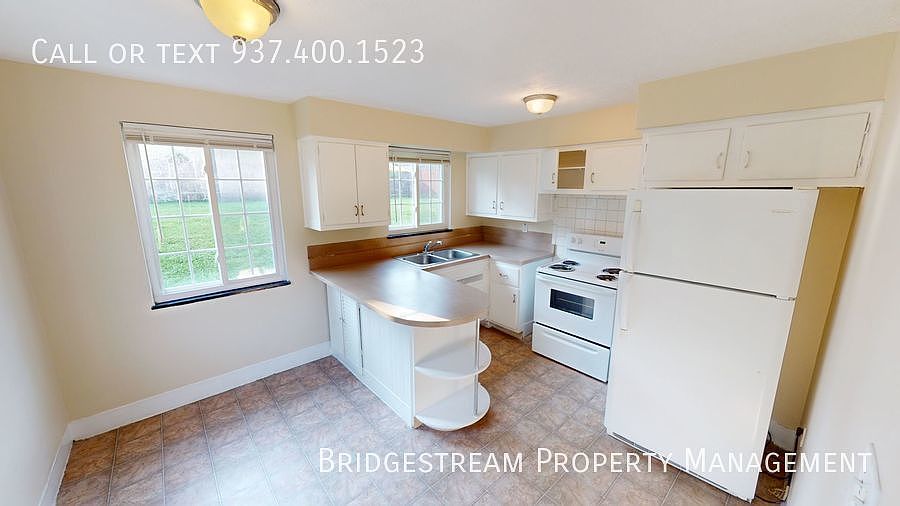 1st image of 1940 W Schantz Ave APT 1