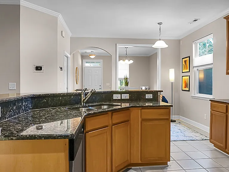 1519 Thoroughbred Blvd — Photo 17