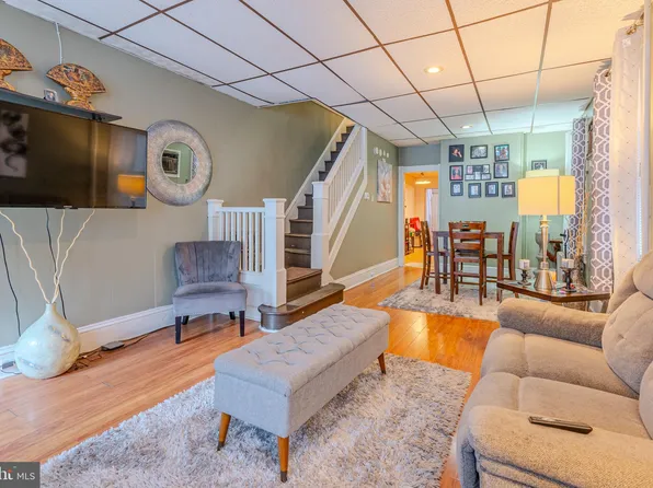 45 Charles St, Trenton, NJ 08611