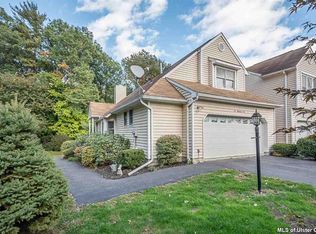 104 Red Maple Rd, Saugerties, NY 12477