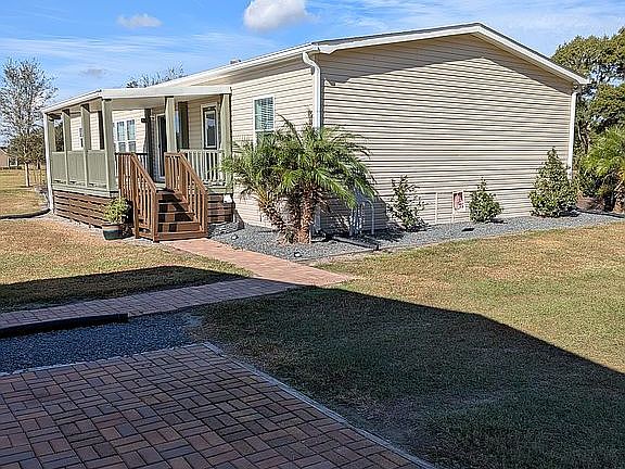 4th image of 2621 County Road 478a